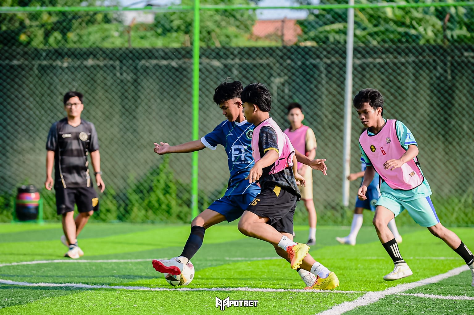 Latihan Rutin SEPAK BOLA SMANBIN